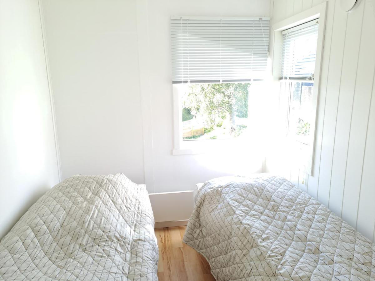 Warm And Cozy Apartment With Panoramic View Above The City Center Tromso Bagian luar foto